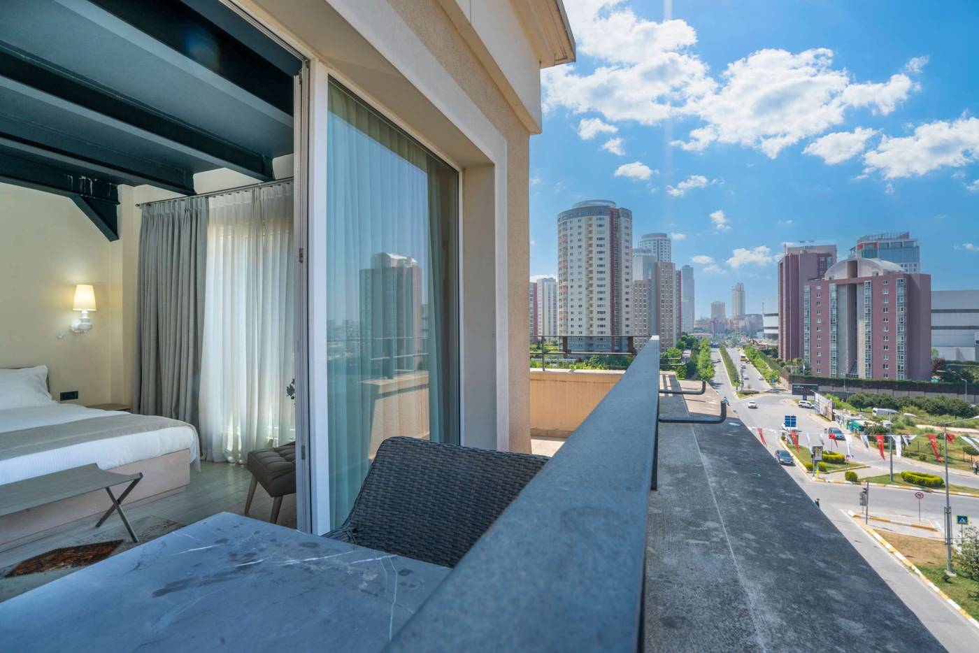 The-Gate-30-Suites-Hotel-Room-3