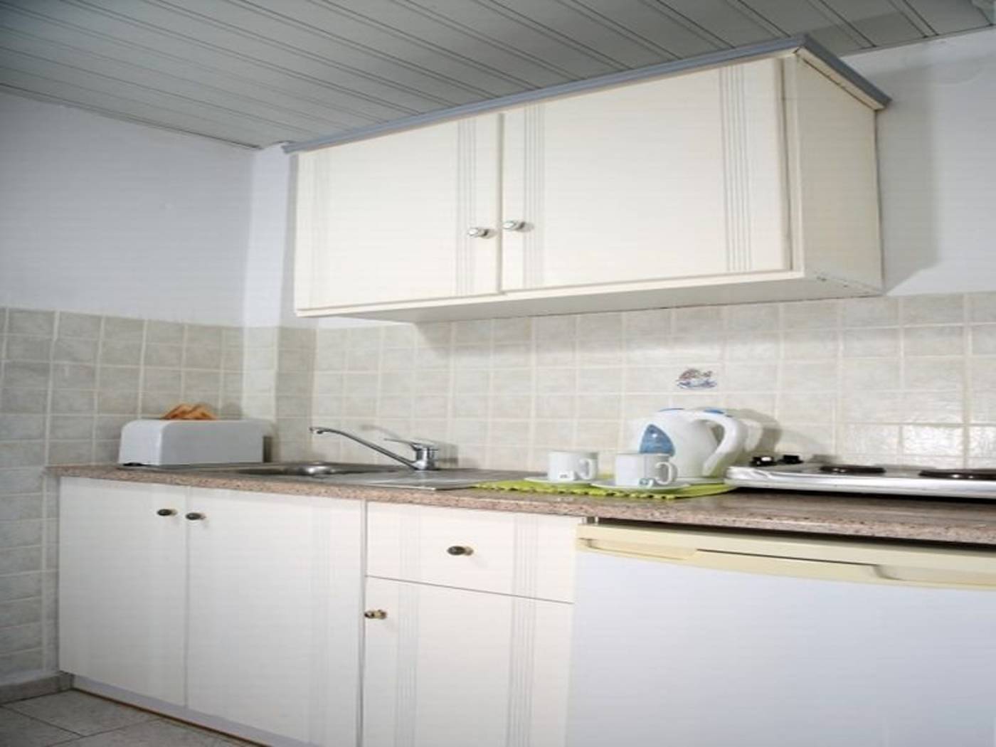 Daisy-Apartments-Room-15