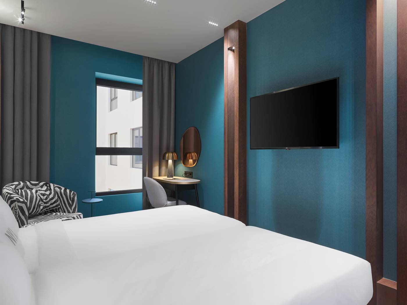 NYX-Esperia-Palace-Athens-by-Leonardo-Hotels-Room-59