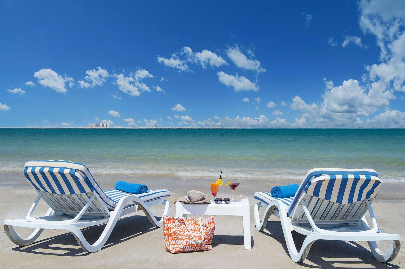 Hilton-Al-Hamra-Beach---Golf-Resort-General-view-86