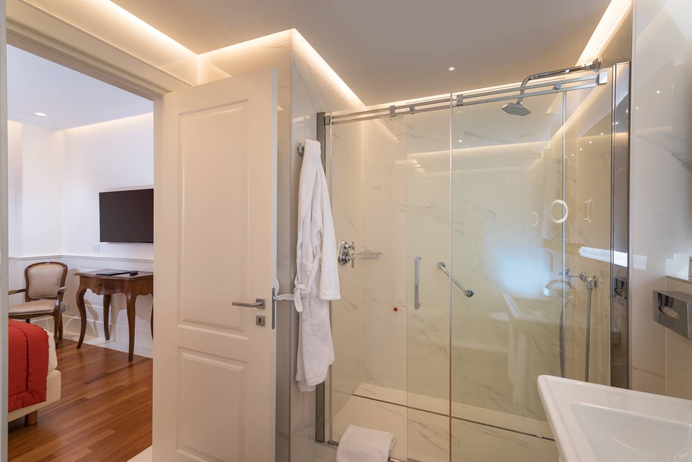 Degli-Artisti-Hotel-Room-24