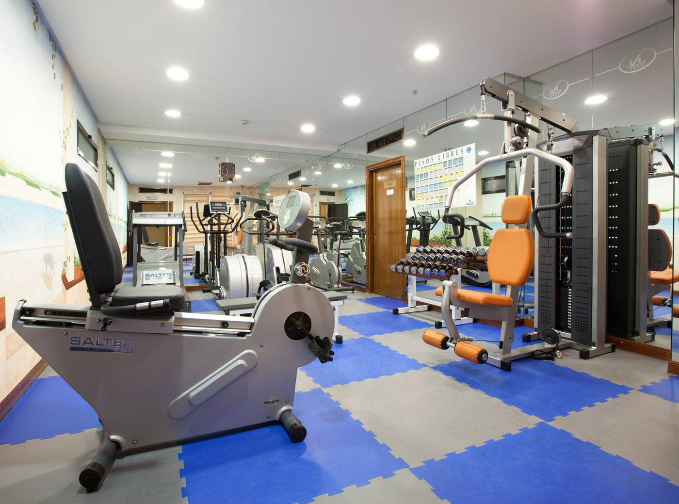 Hotel-Liabeny-Sports-and-Entertainment-55