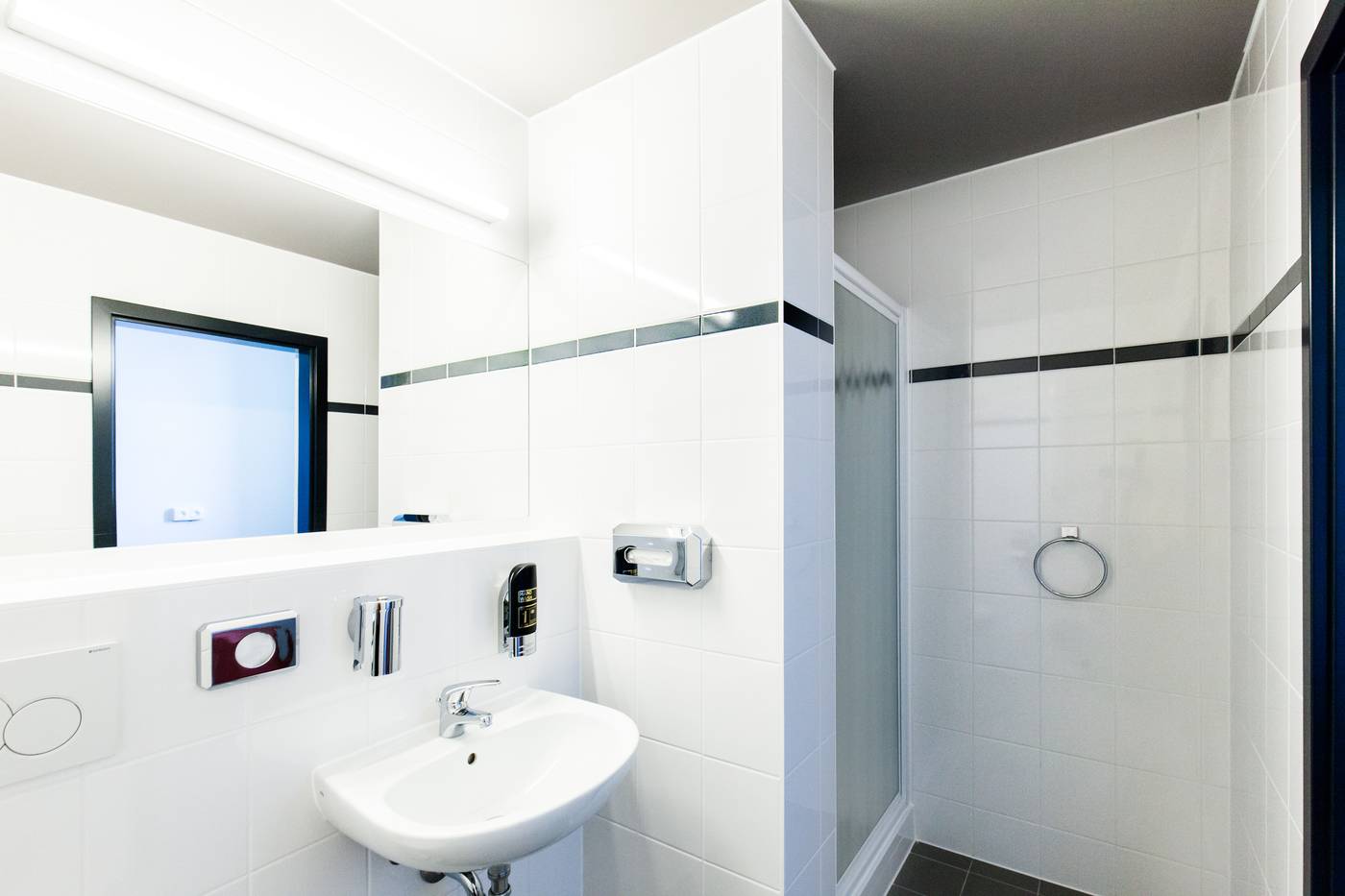 a-o-Prague-Rhea-Room-15