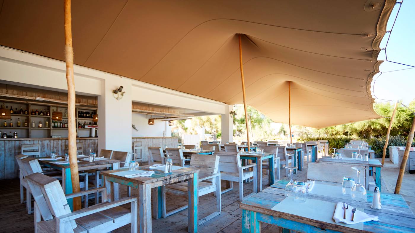 Insotel-Club-Tarida-Playa-Restaurant-24