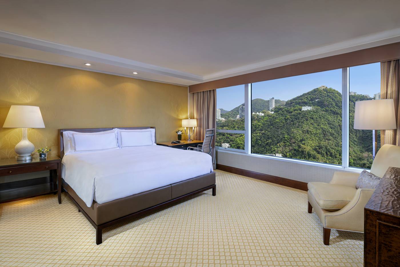 Conrad-Hong-Kong-Room-27