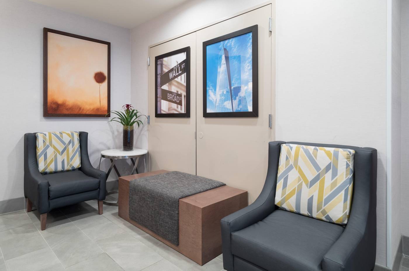 Holiday-Inn-New-York-City-Wall-Street-General-view-13