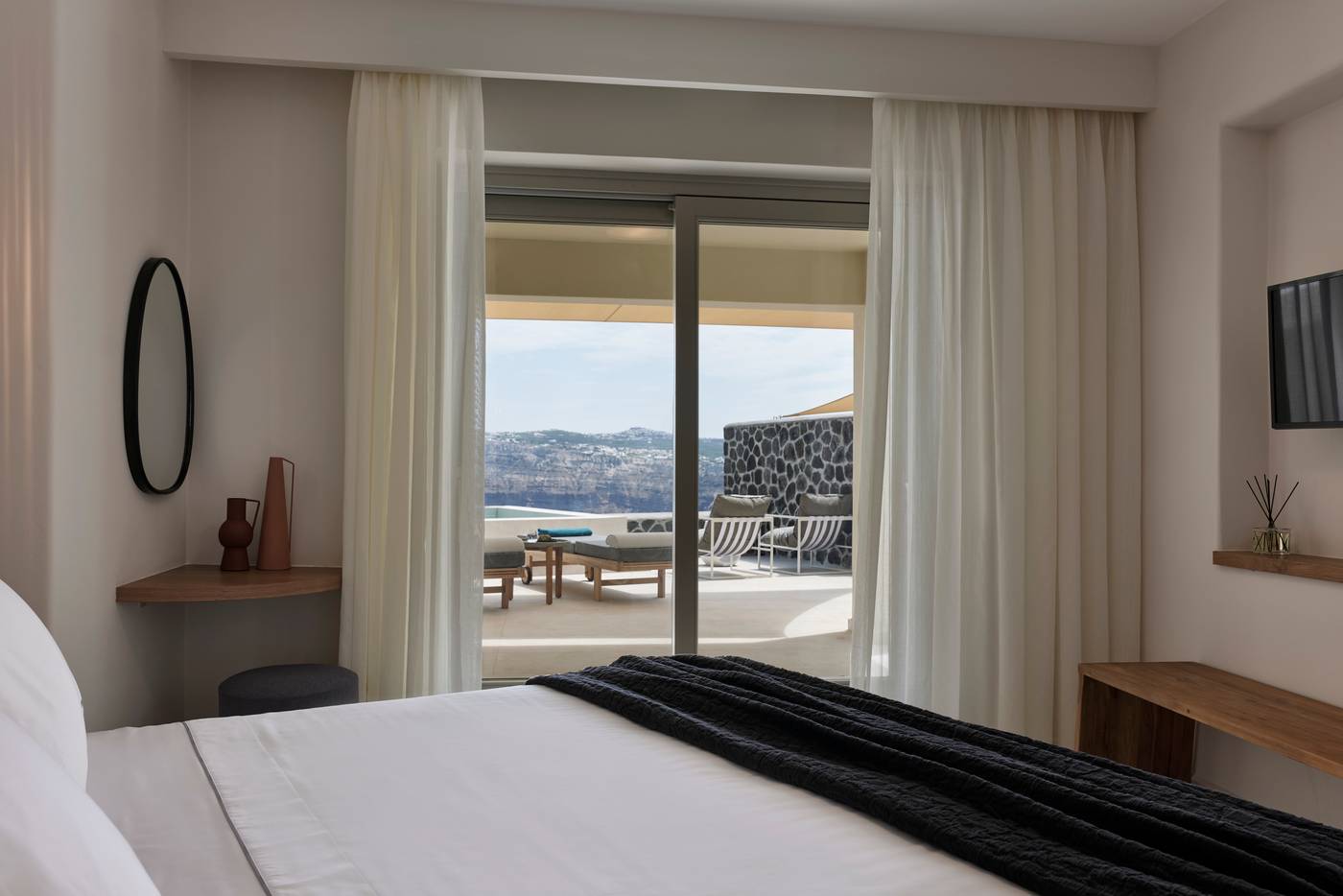 Apanemo-Hotel-Room-21