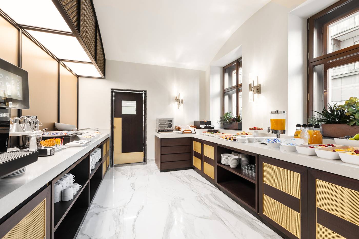 Aurea-Legends-by-Eurostars-Hotel-Company-Restaurant-19