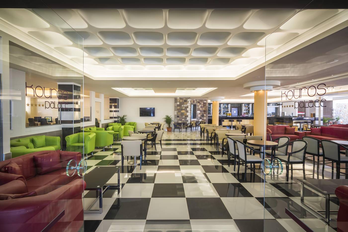 Kouros-Palace-Bar-55