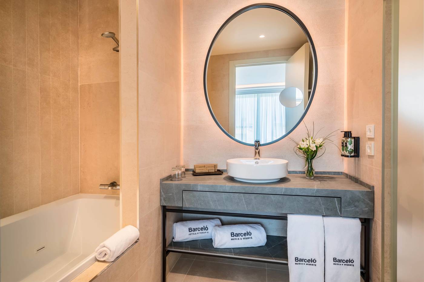 Barcelo-La-Nucia-Palms-Room-40