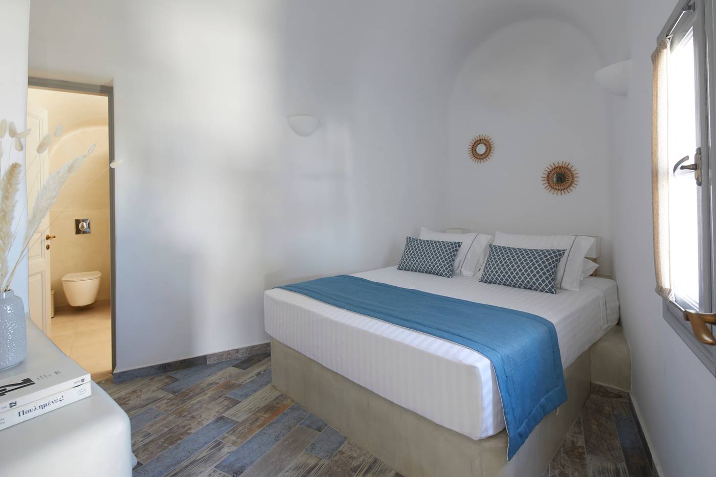 El-Verano-Collection-Santorini-Room-28