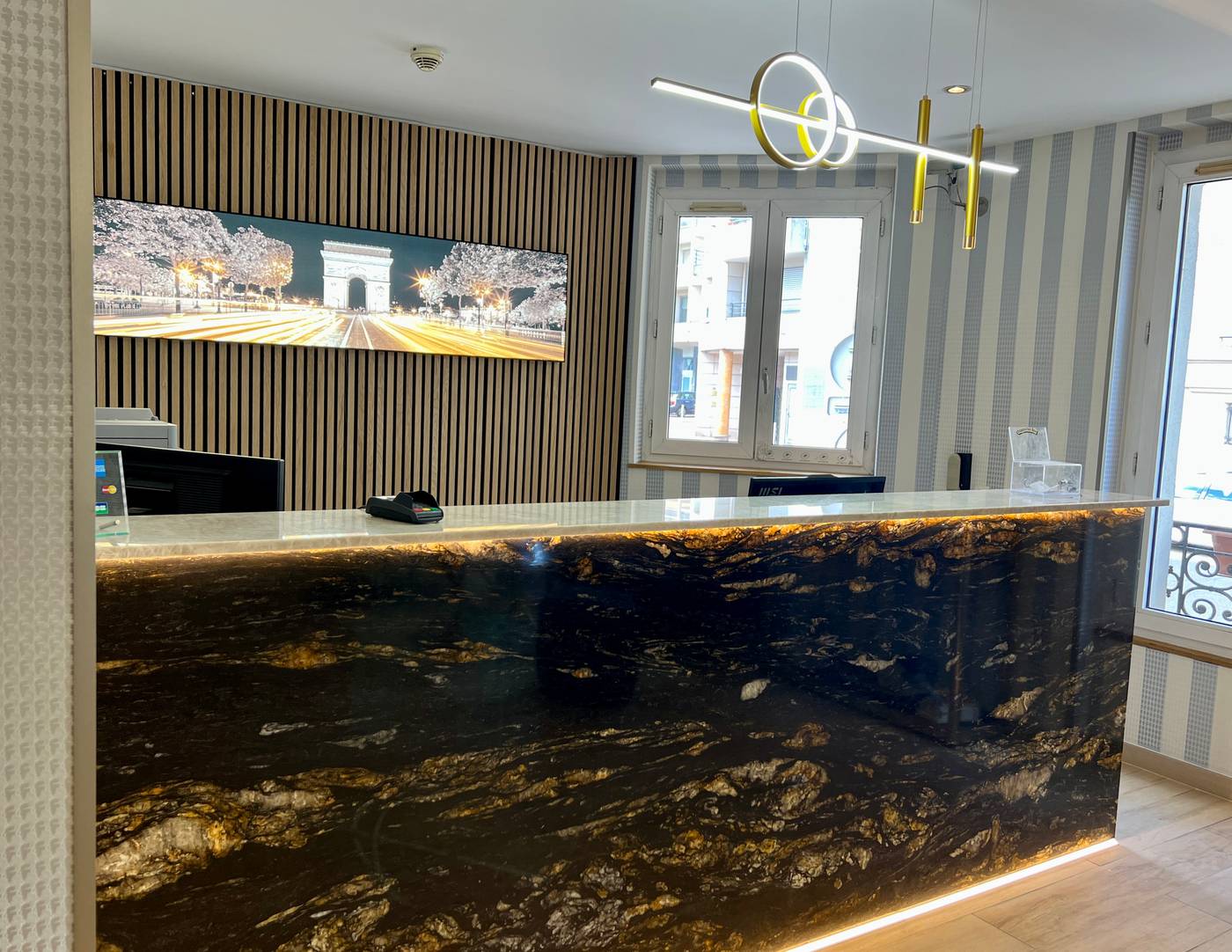 Arc-Paris-Porte-d-Orleans-Lobby-10