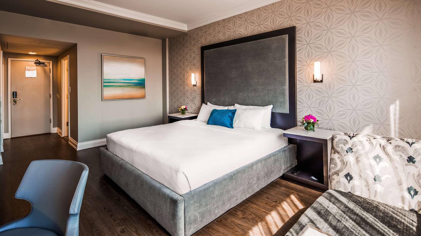 Georgian-Court-Hotel-Room-8