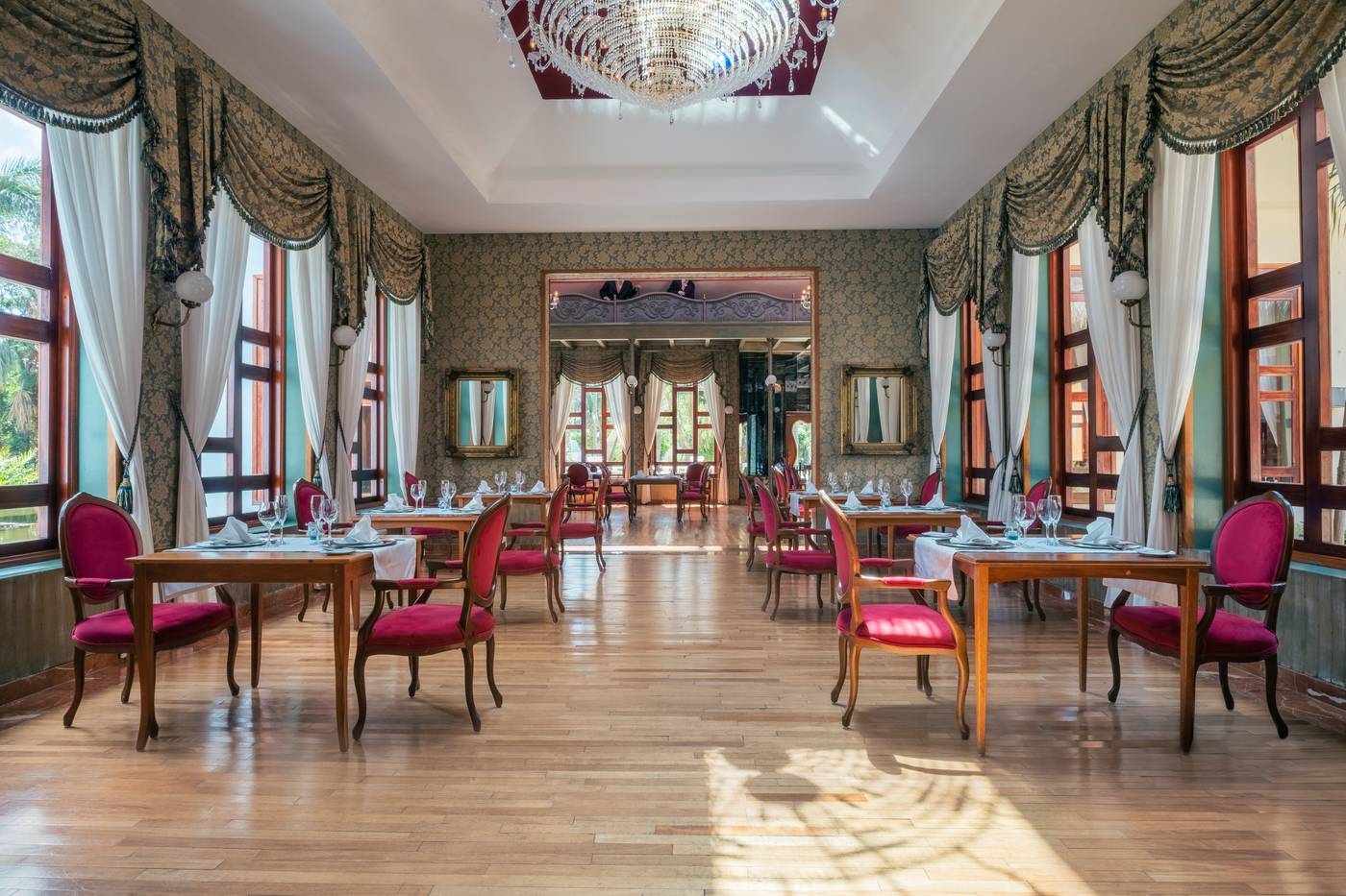 Iberostar-Selection-Paraiso-Maya-Suites-Restaurant-59