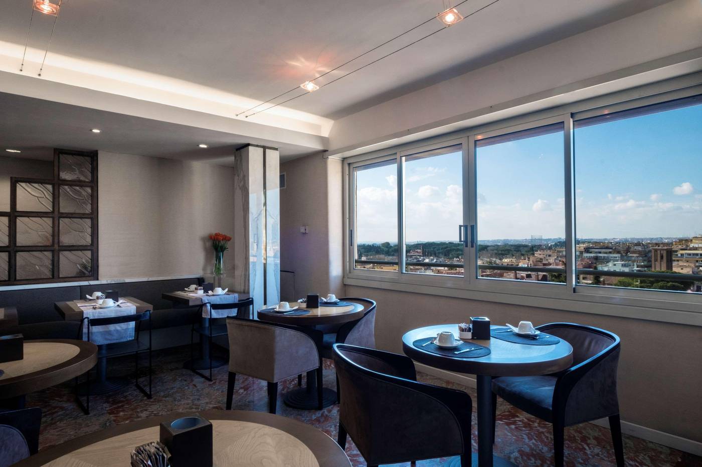 Best-Western-Hotel-Piccadilly-Restaurant-9