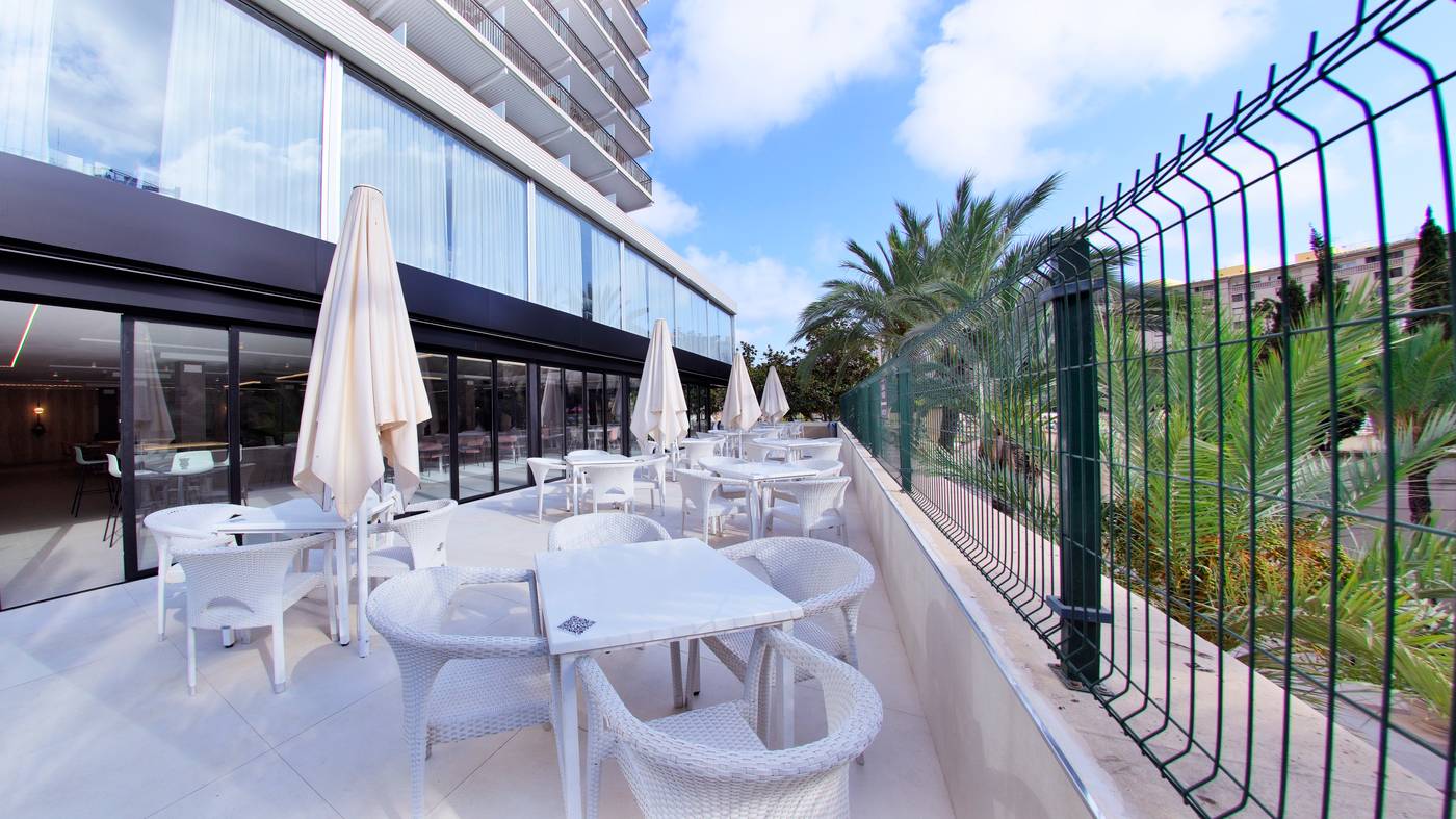 Prince-Park-Hotel-Terrace-7