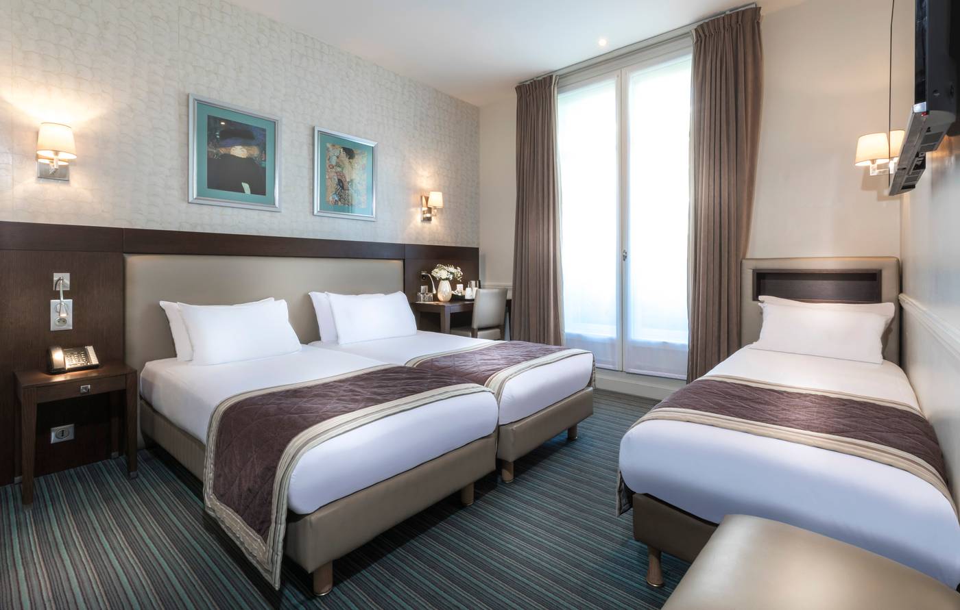 Elysees-Ceramic-Room-18