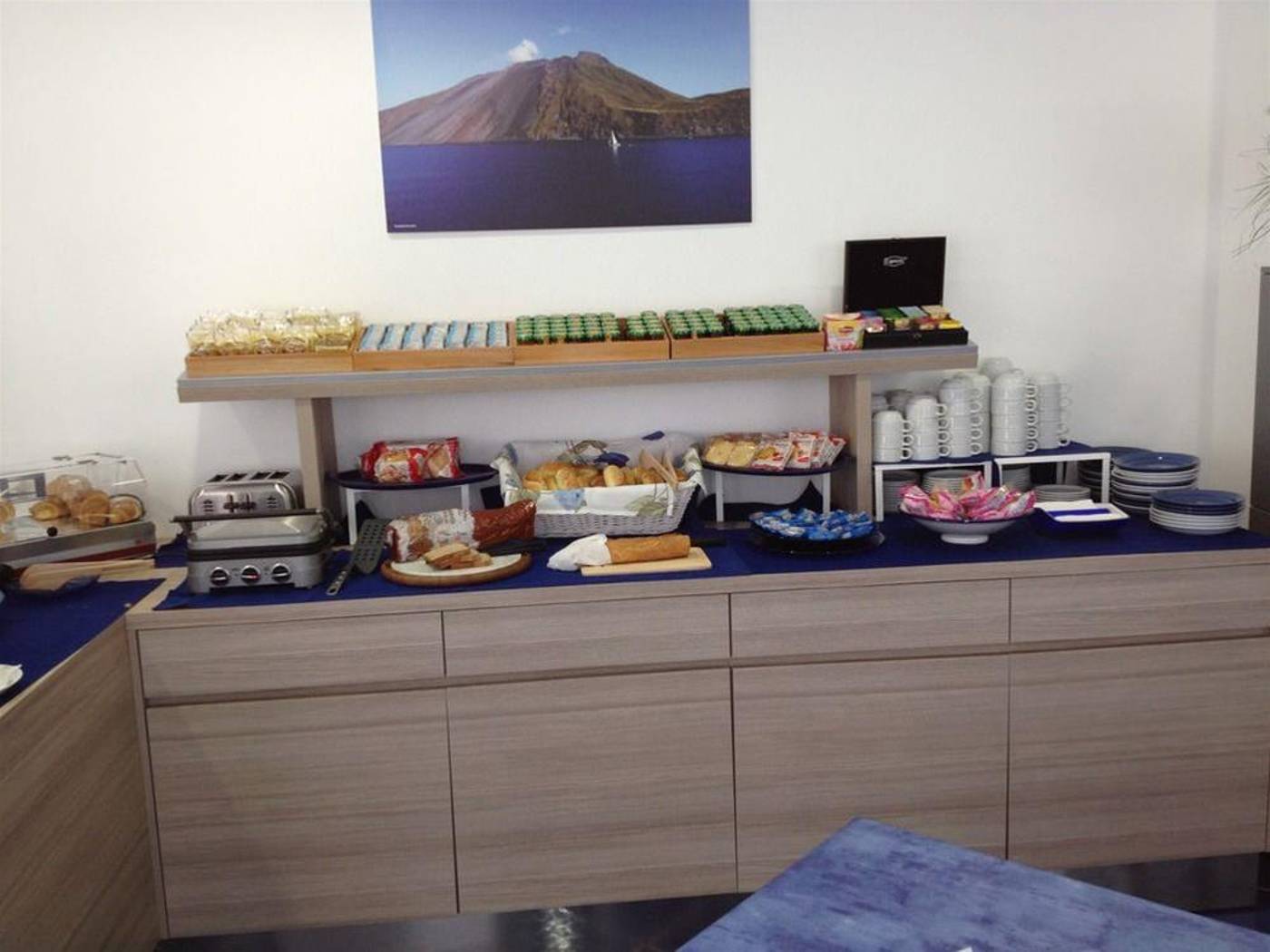 Astro-Suite-Hotel-Restaurant-25