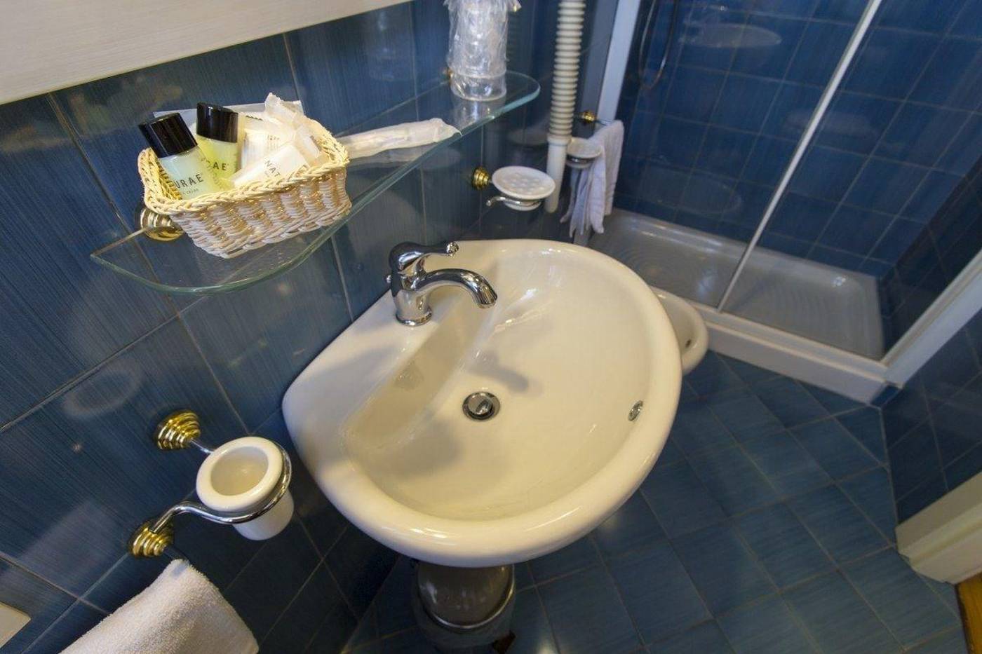 Hotel-Gennarino-Room-47