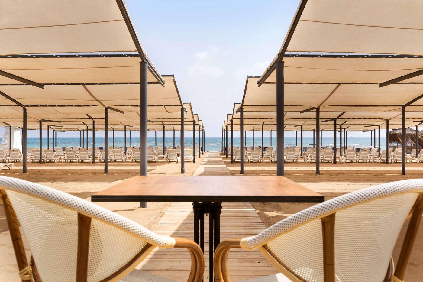 Ramada-Resort-by-Wyndham-Side-Bar-40