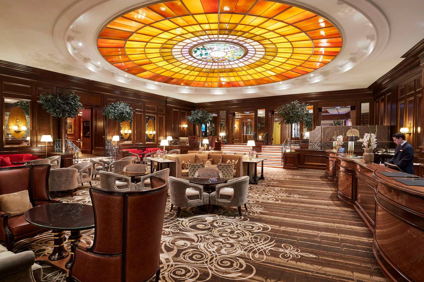 Hotel-Vier-Jahreszeiten-Kempinski-Munich-Lobby-5