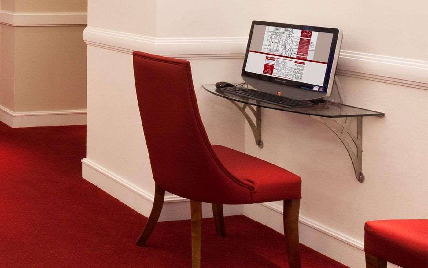 Hotel-Sleeping-Belle-Sports-and-Entertainment-42