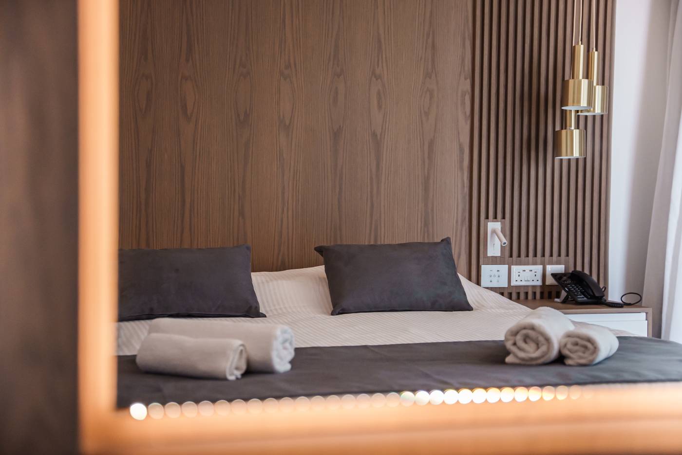 Pavlo-Napa-Hotel-Room-45