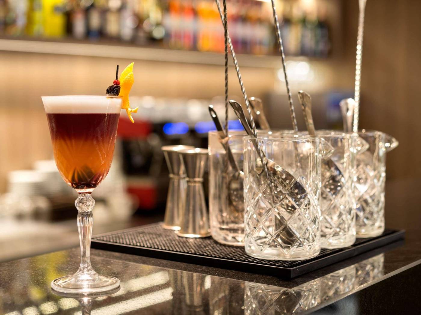 Golden-Tulip-Krakow-Kazimierz-Bar-40