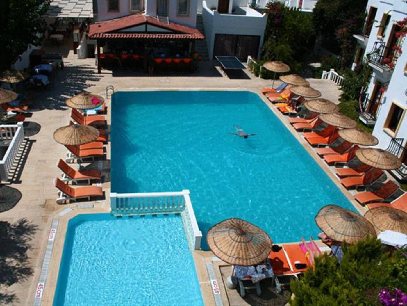 Alta-Beach-Hotel-Pool-1
