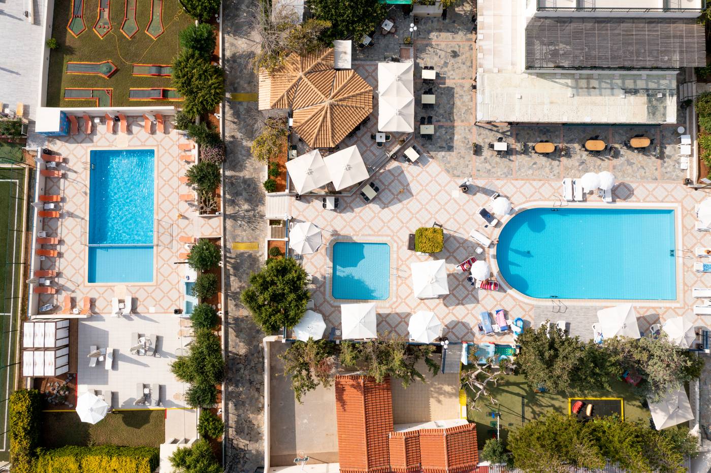 Anastasia-Hotel-Pool-6