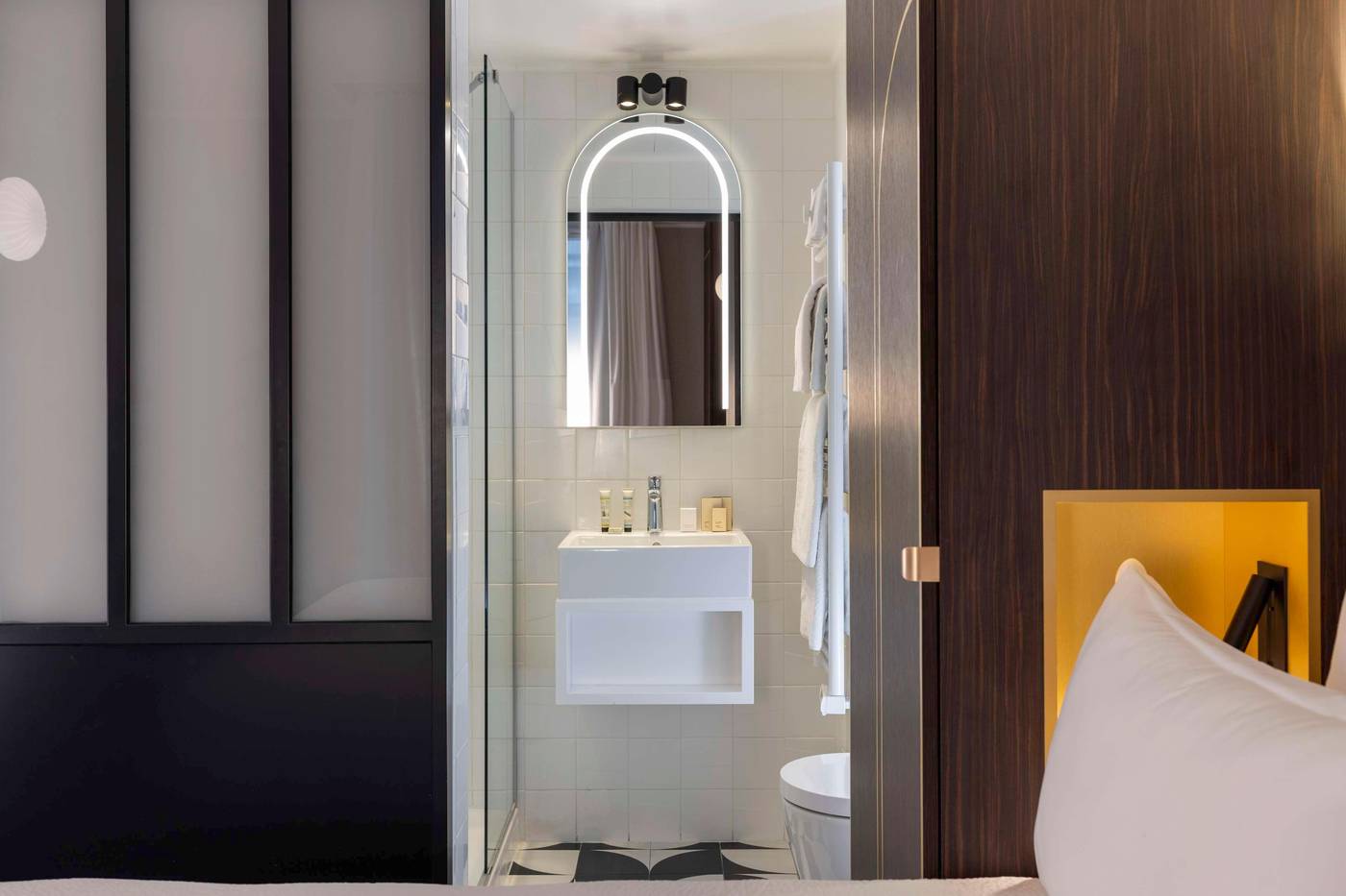 Best-Western-Bretagne-Montparnasse-Room-43