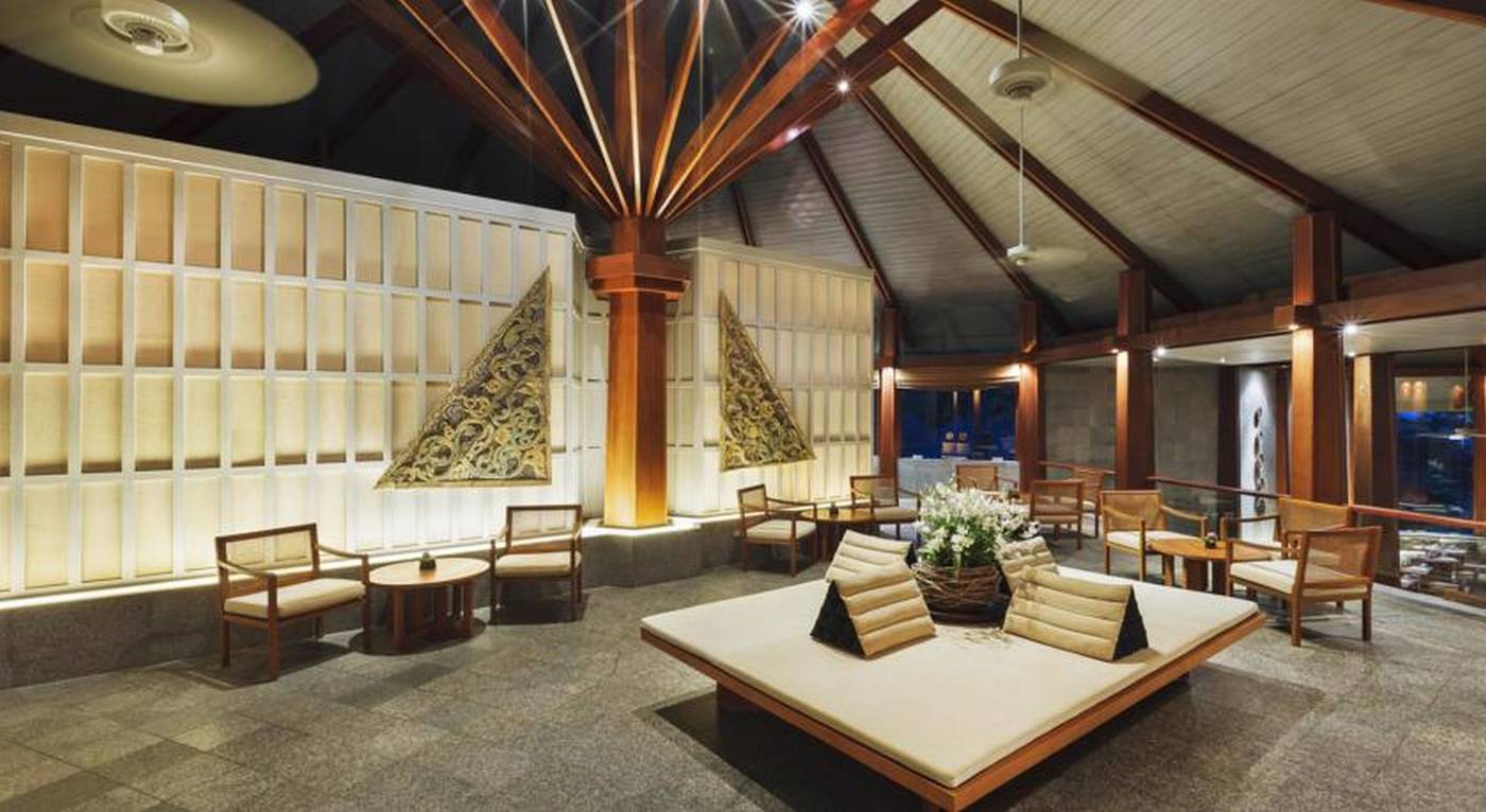 The-Surin-Phuket-Lobby-46