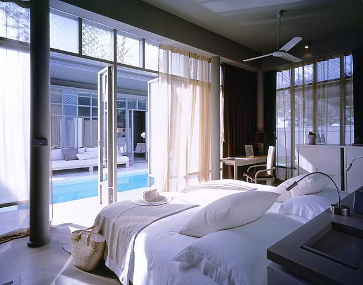 Sala Phuket Resort And Spa 09