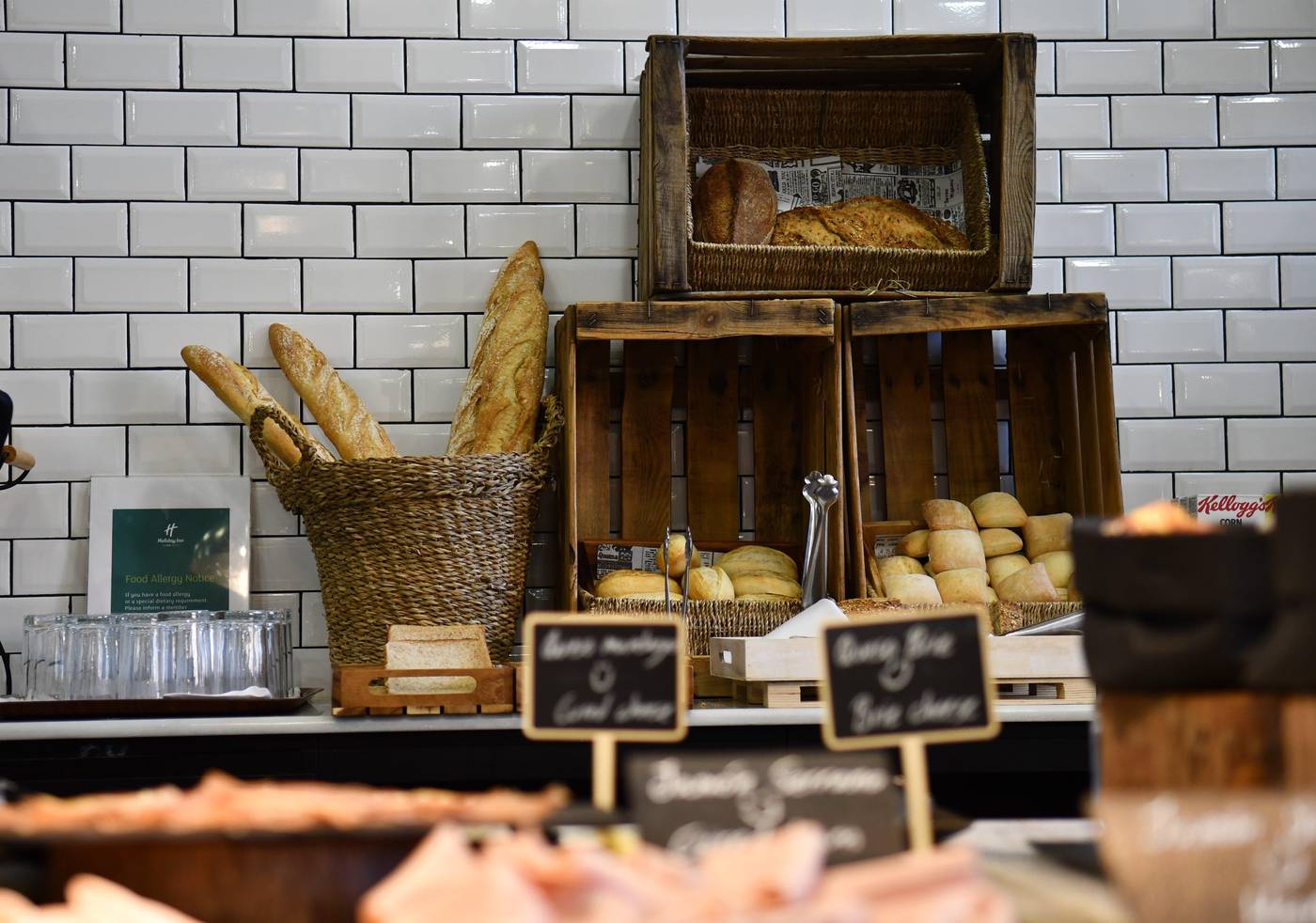 Holiday-Inn-Madrid-Las-Tablas-Restaurant-41