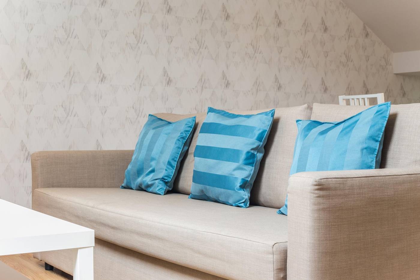 Home-Out-Rooms---Apartments-Room-21