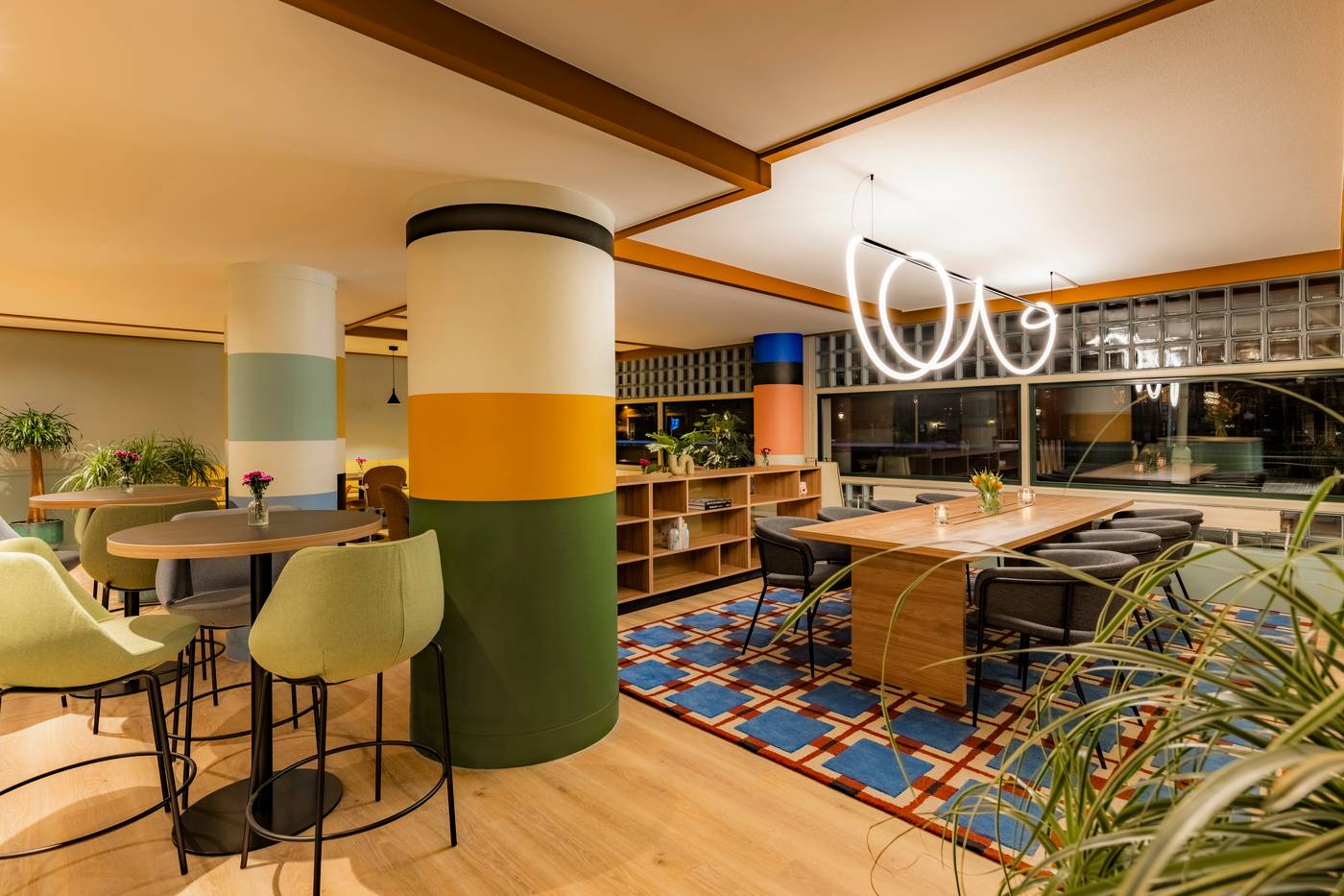 NH-Amsterdam-Museum-Quarter-Restaurant-20