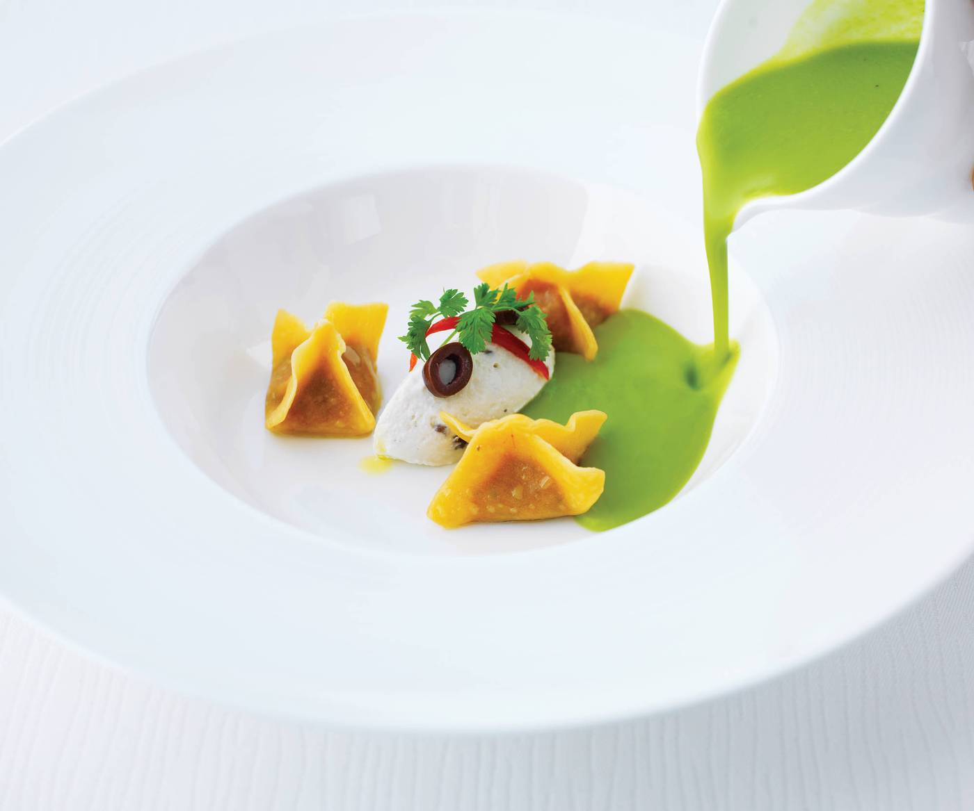 Jumeirah-Emirates-Towers-Restaurant-53