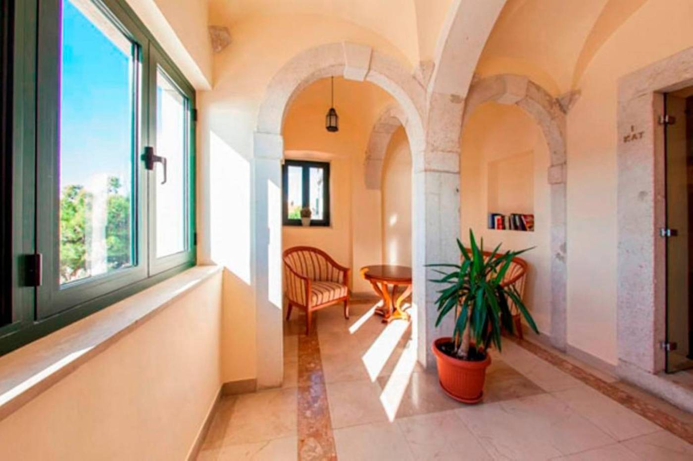 Kastil-Croatia-BOL -Lobby-4