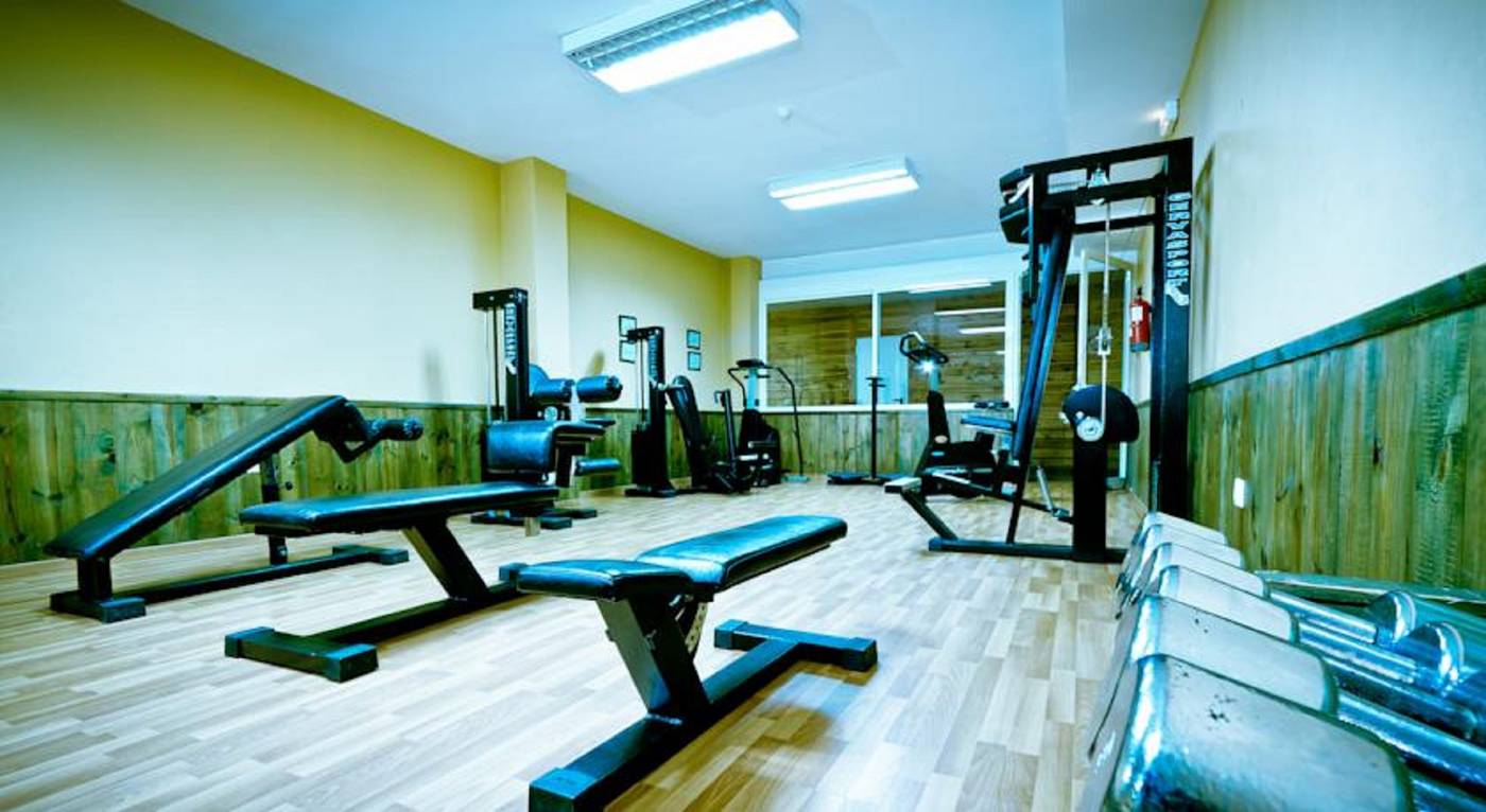 Arena-Suite-Sports-and-Entertainment-50