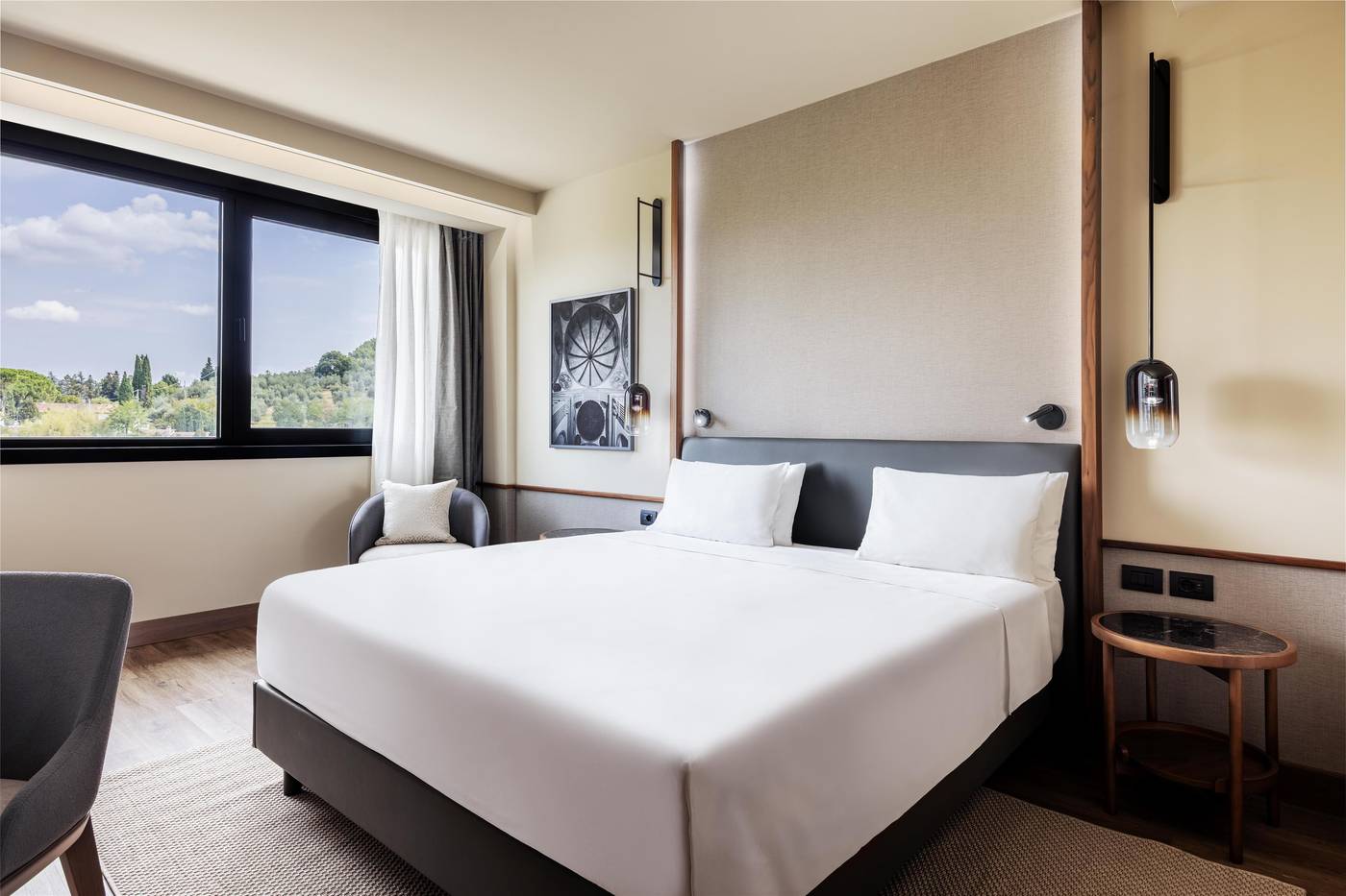 Conference-Florentia-Hotel-Room-41