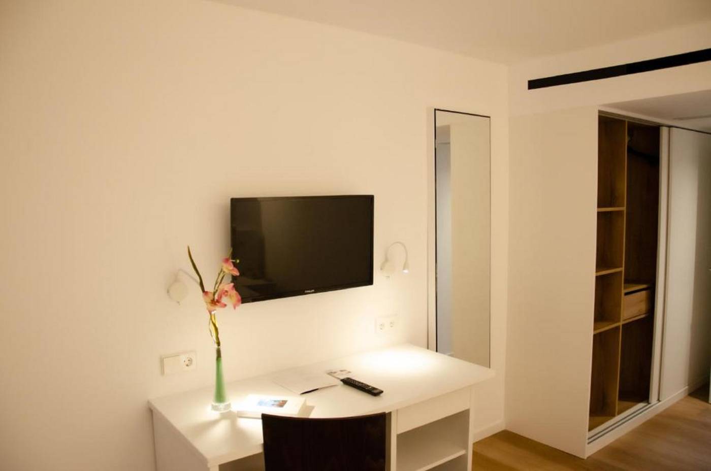 Paraiso-Beach-by-LLUM-ONLY-ADULTS-Room-22