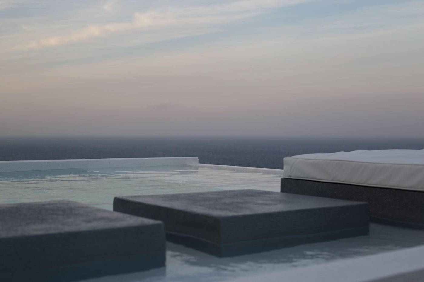 Horizon-Mills-Villas---Suites-Terrace-88