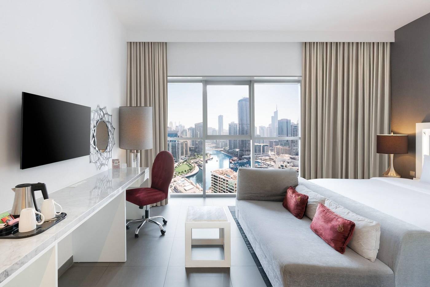 Wyndham-Dubai-Marina-Room-22