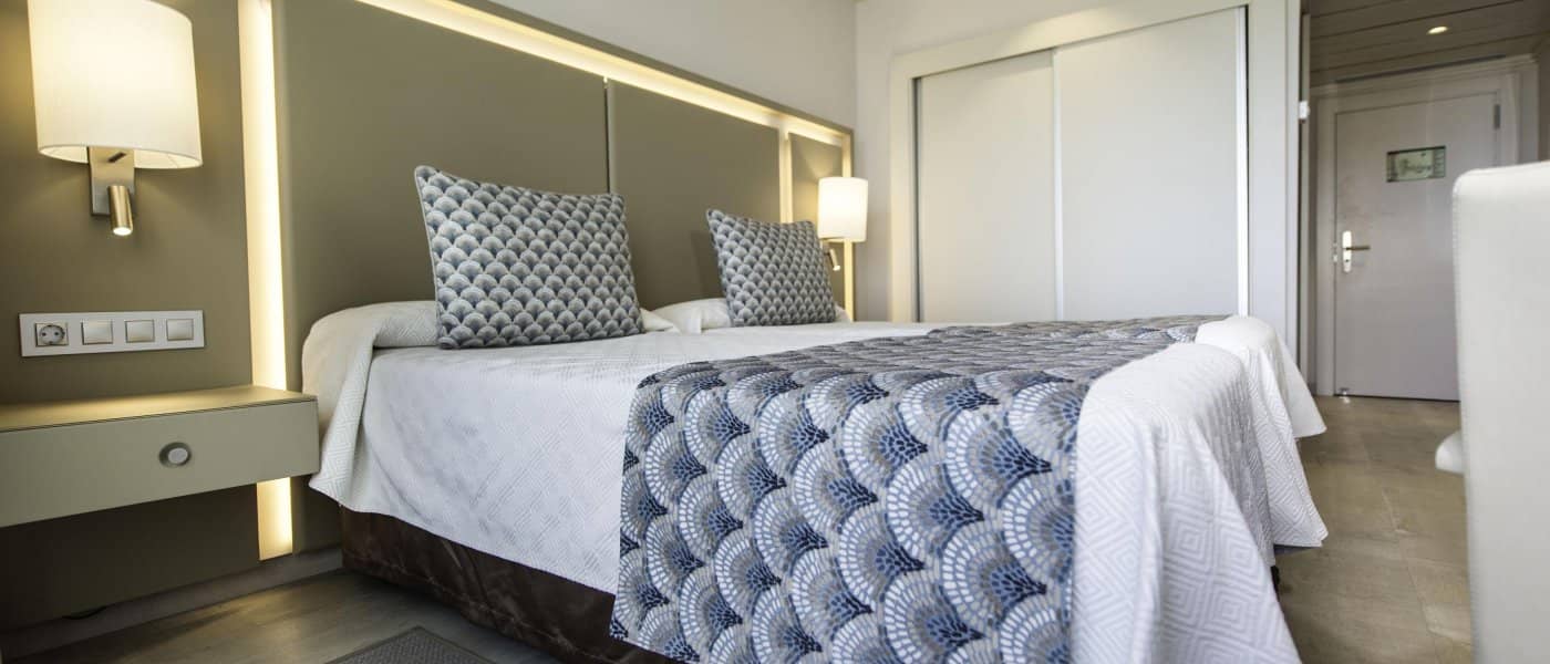 Spring-Hotel-Vulcano-Room-21