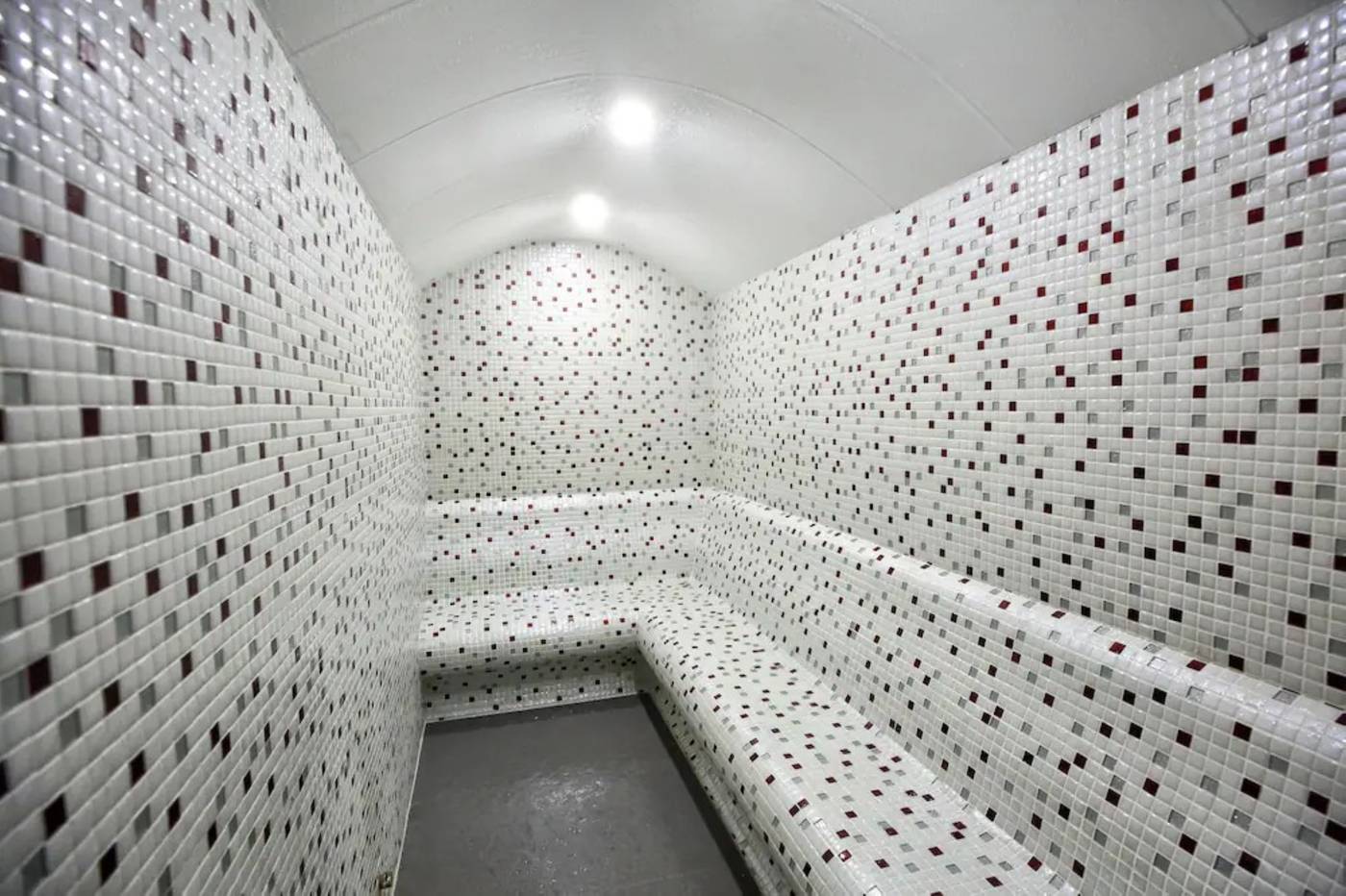 Dedeman-Istanbul-Sports-and-Entertainment-49