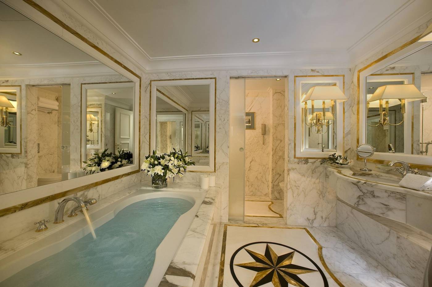 Royal-Olympic-Hotel-Room-24