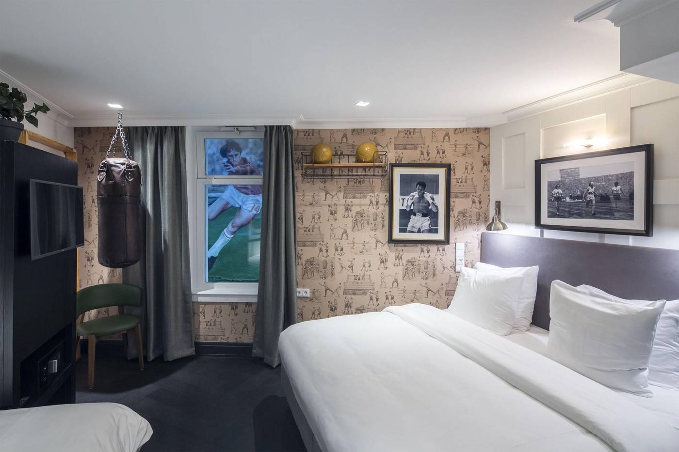 The-Highland-House-Room-26