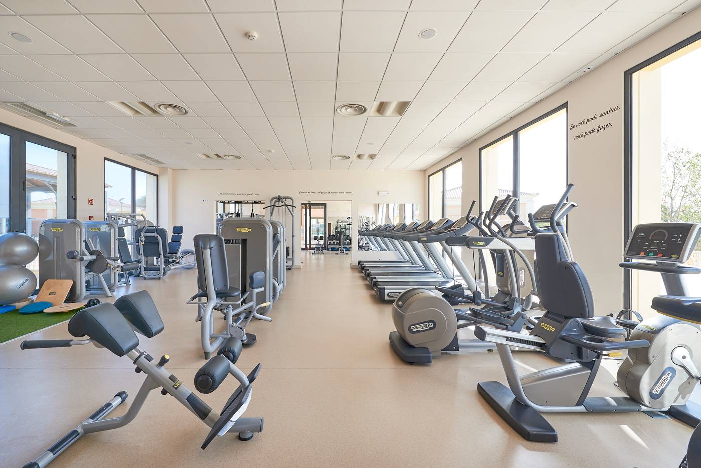 Cascade-Wellness---Lifestyle-Resort-Sports-and-Entertainment-73