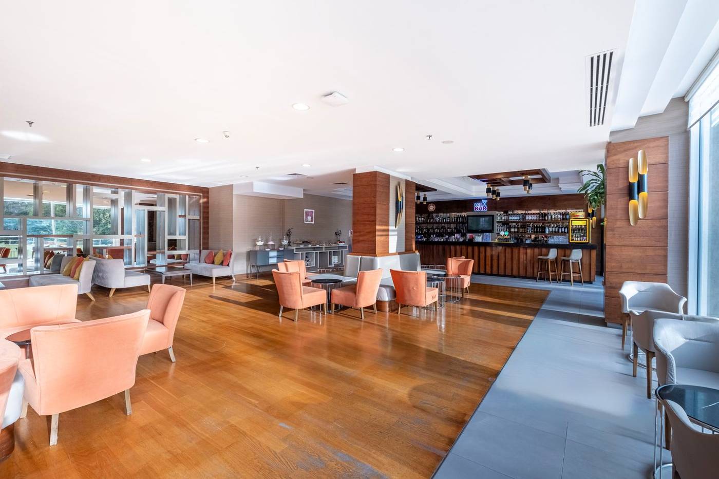 Ma-Biche-Kemer-Bar-57