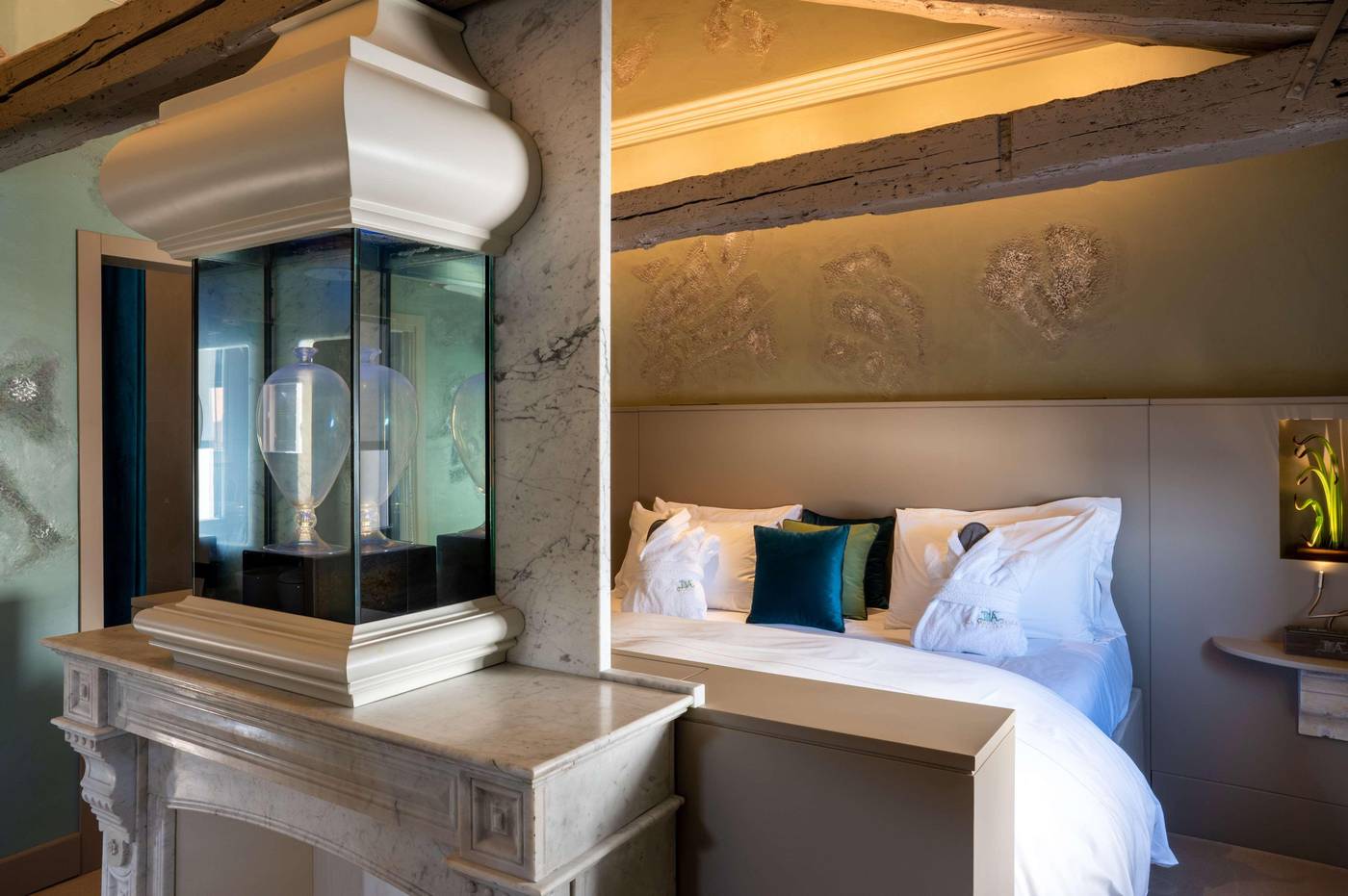 Ca--Maria-Adele-Room-32